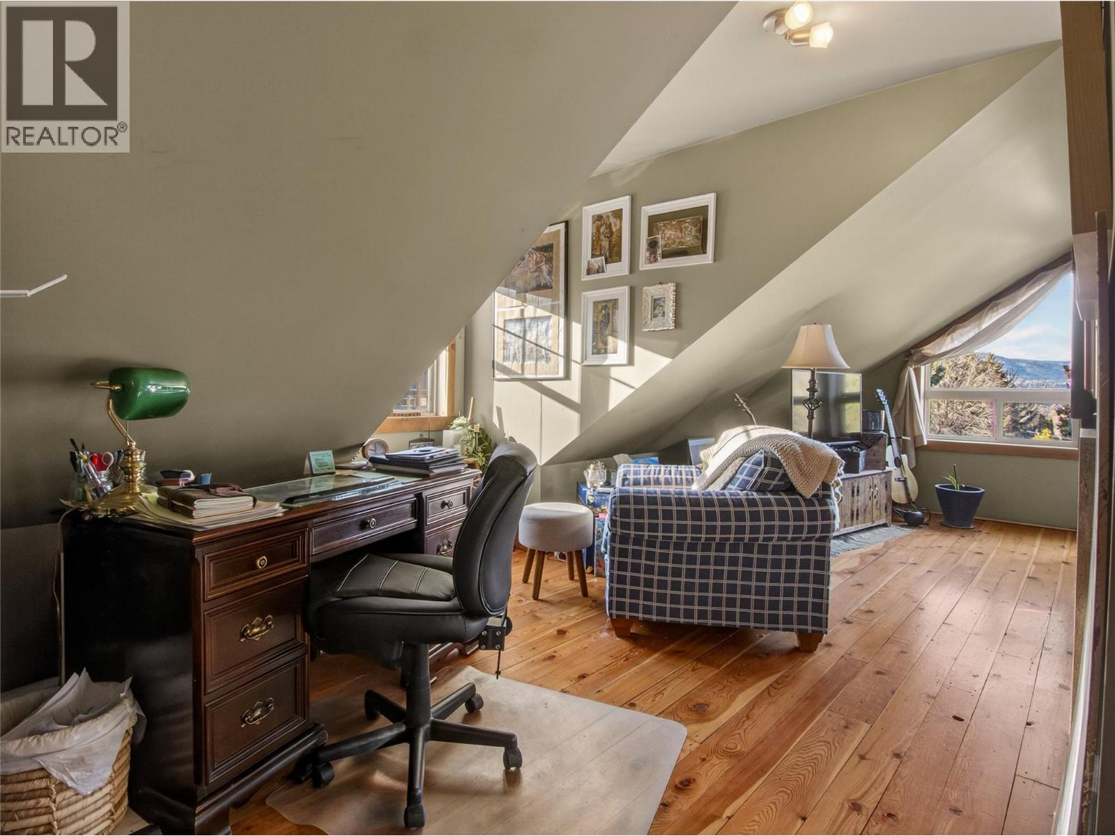 961 Robinson Avenue, Naramata