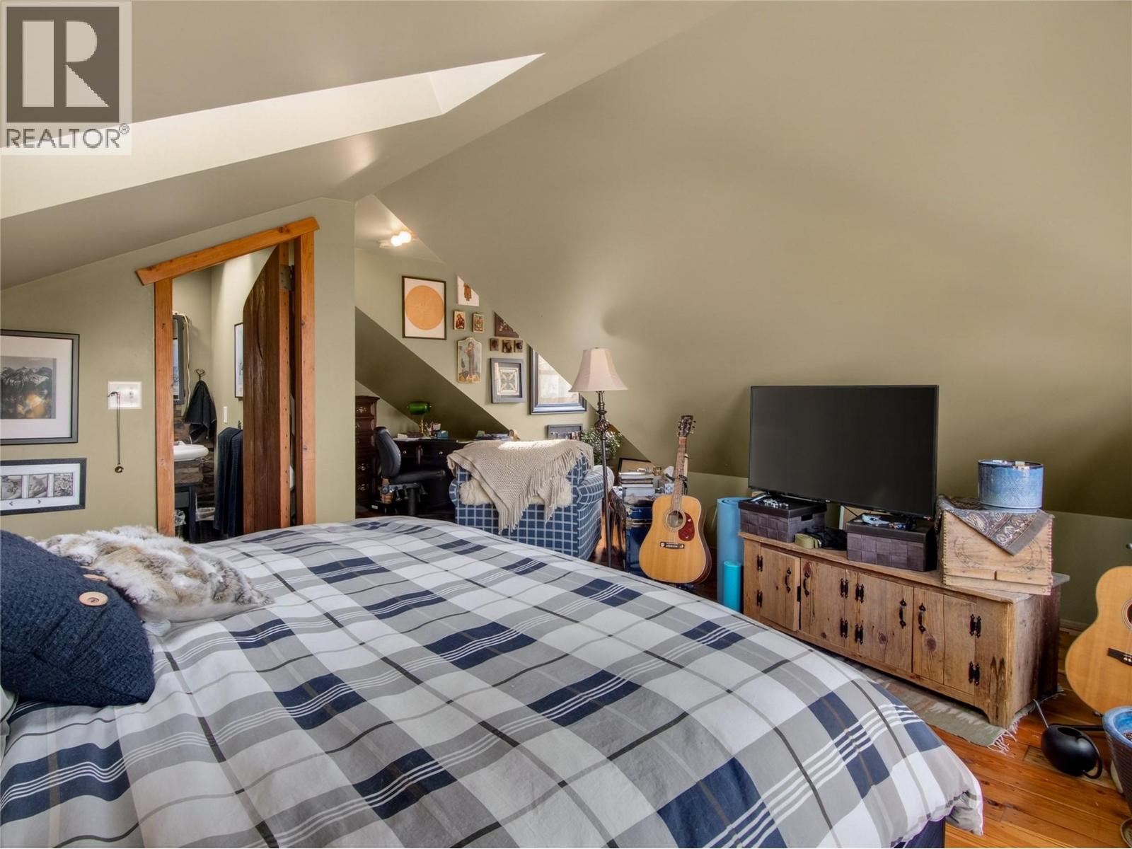 961 Robinson Avenue, Naramata