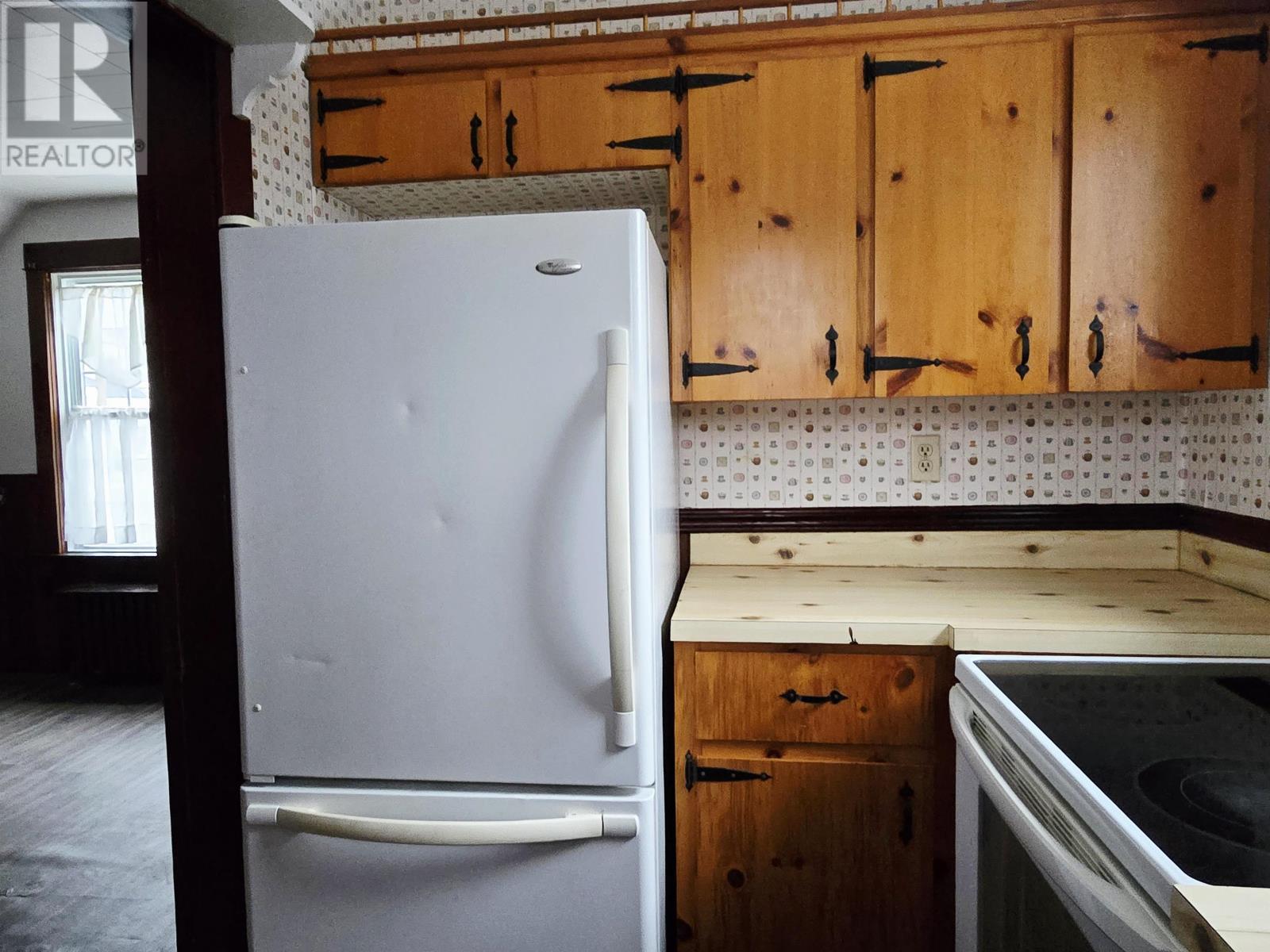 Property 13 of 33 of 24 Claremont Avenue