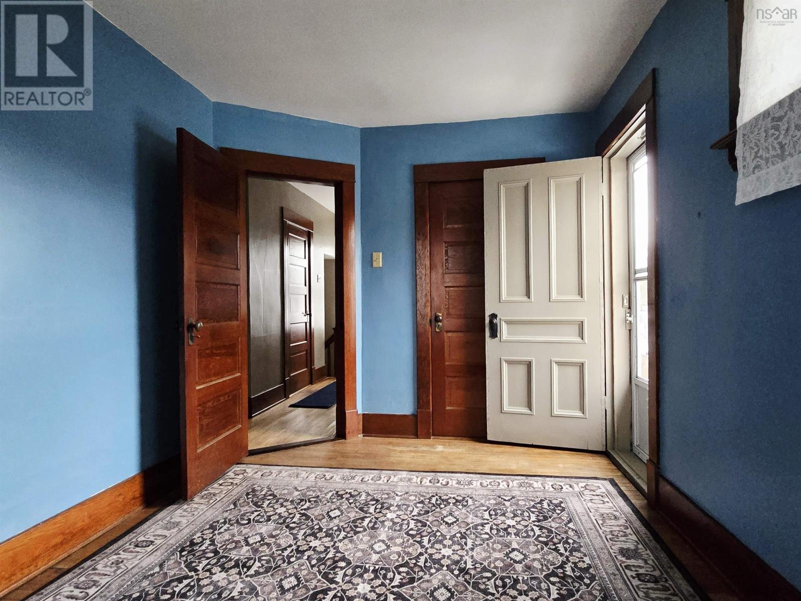 Property 21 of 33 of 24 Claremont Avenue