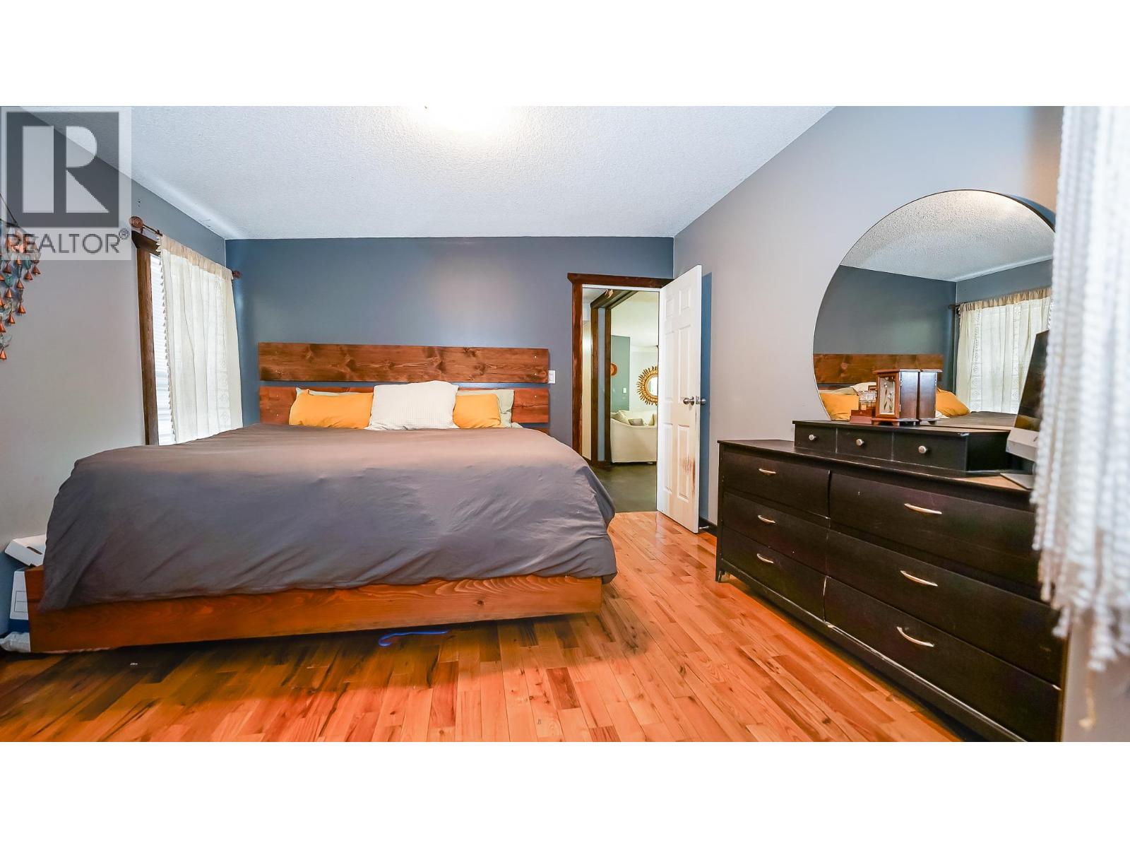 1740 Illecillewaet Road - 4