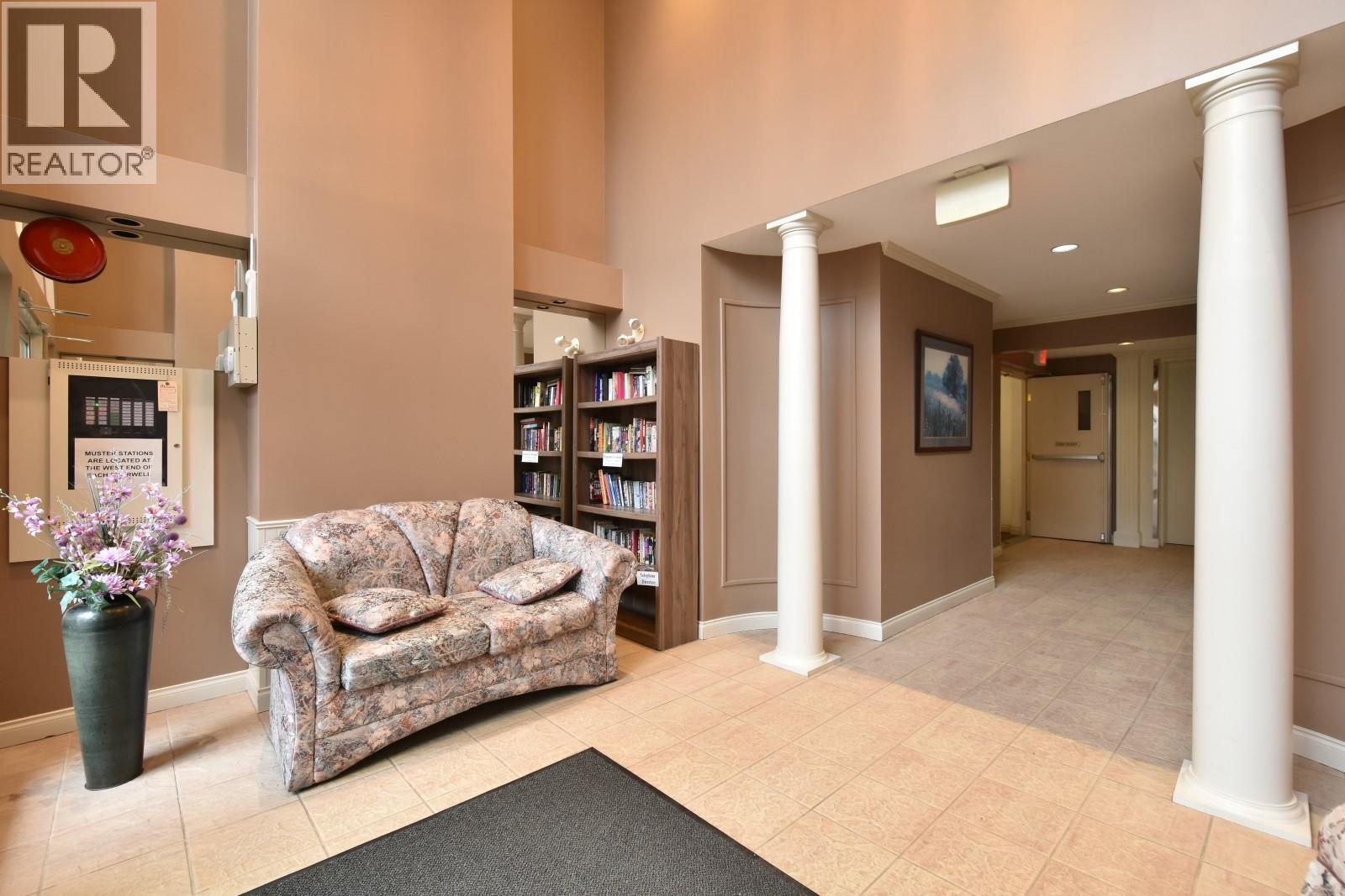 305 650 3 Street Southwest, Salmon Arm