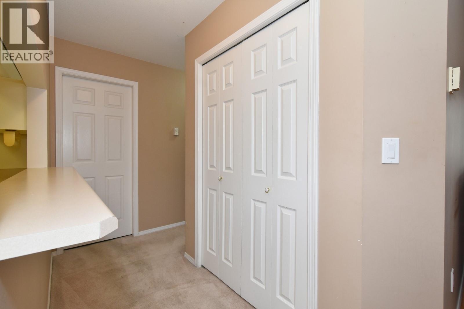 305 650 3 Street Southwest, Salmon Arm