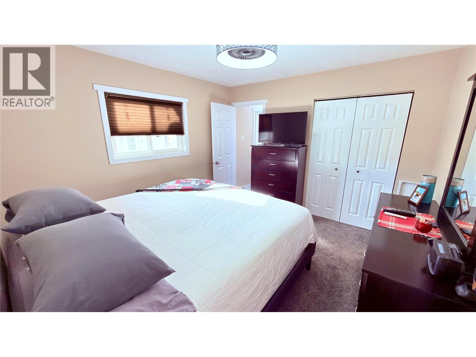 694 PALMERSTON AVENUE - 48