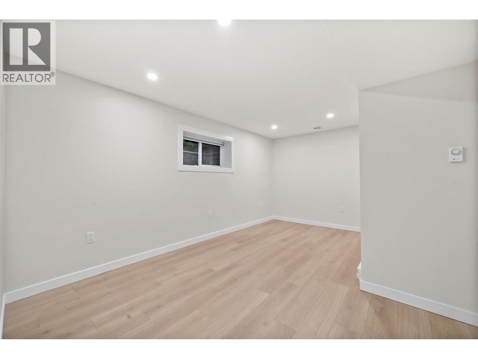 2022 Eagle Bay Road, Blind Bay