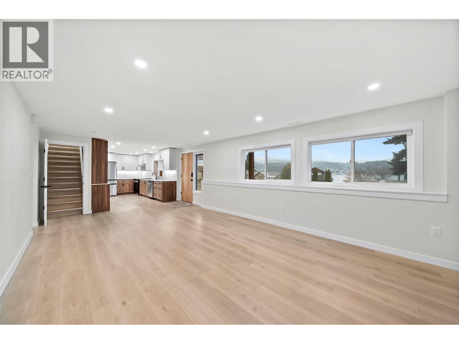 2022 Eagle Bay Road, Blind Bay