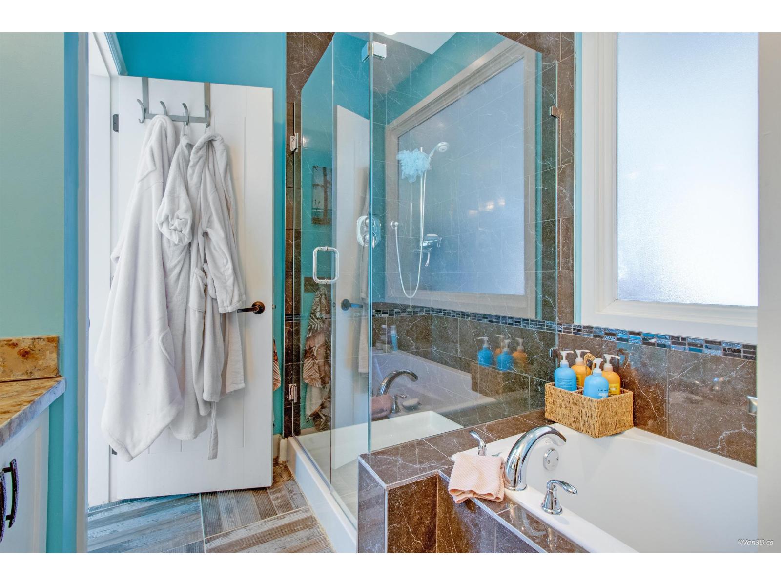 15 1911 WOODSIDE BOULEVARD, Mt Woodside, Agassiz