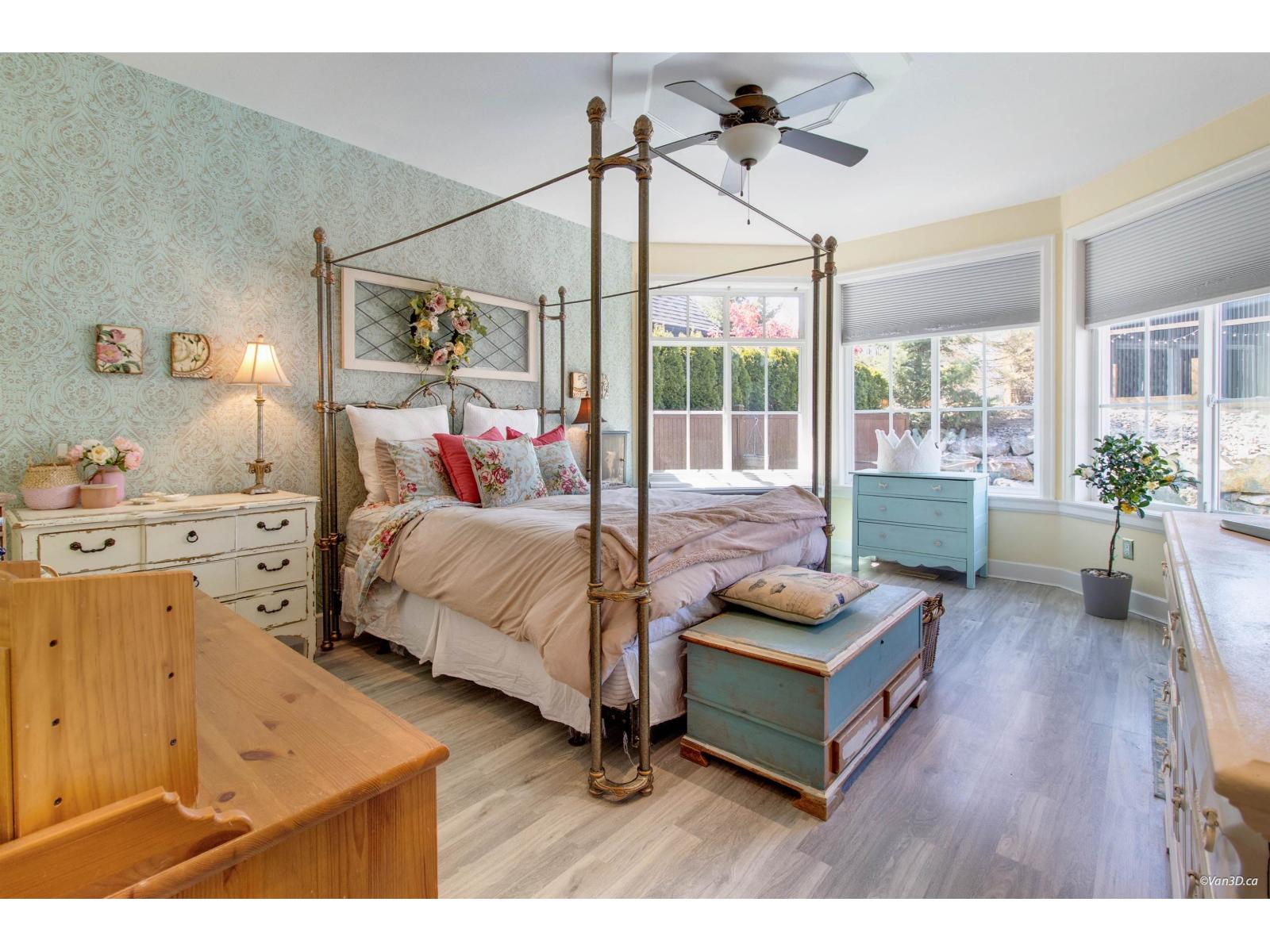 15 1911 WOODSIDE BOULEVARD, Mt Woodside, Agassiz