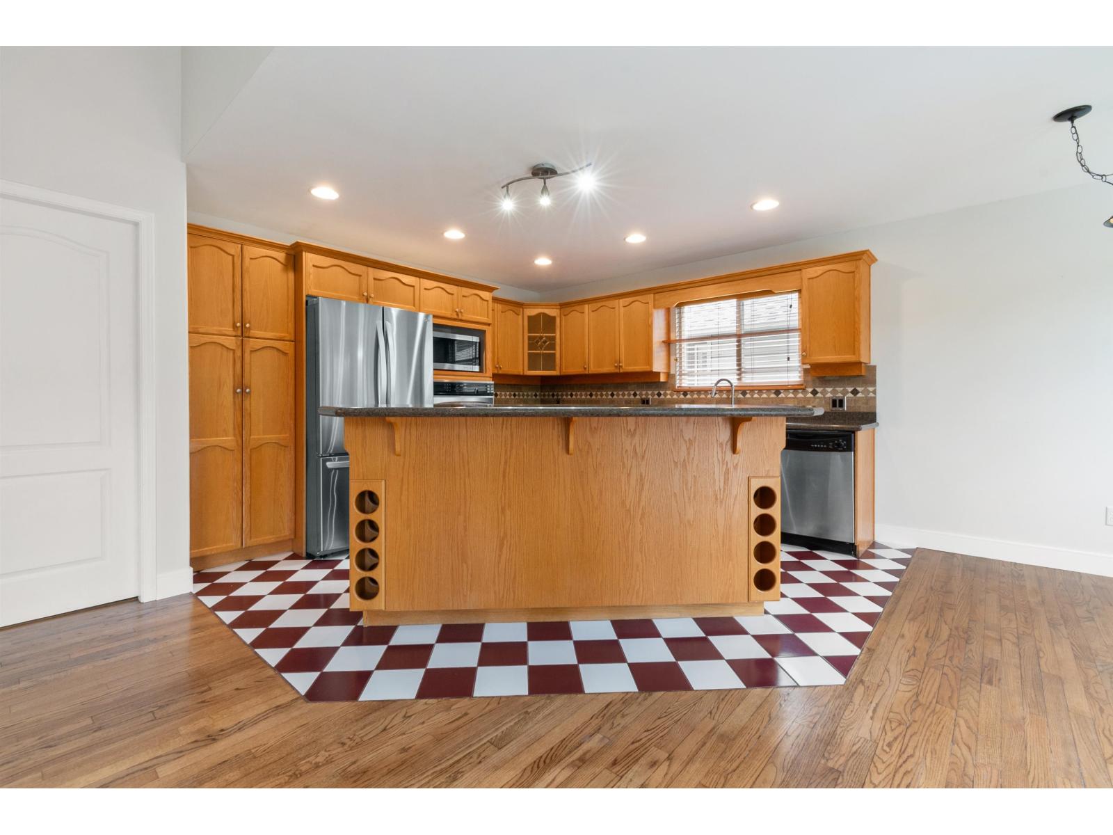 322 MIAMI RIVER DRIVE, Harrison Hot Springs, Harrison Hot Springs