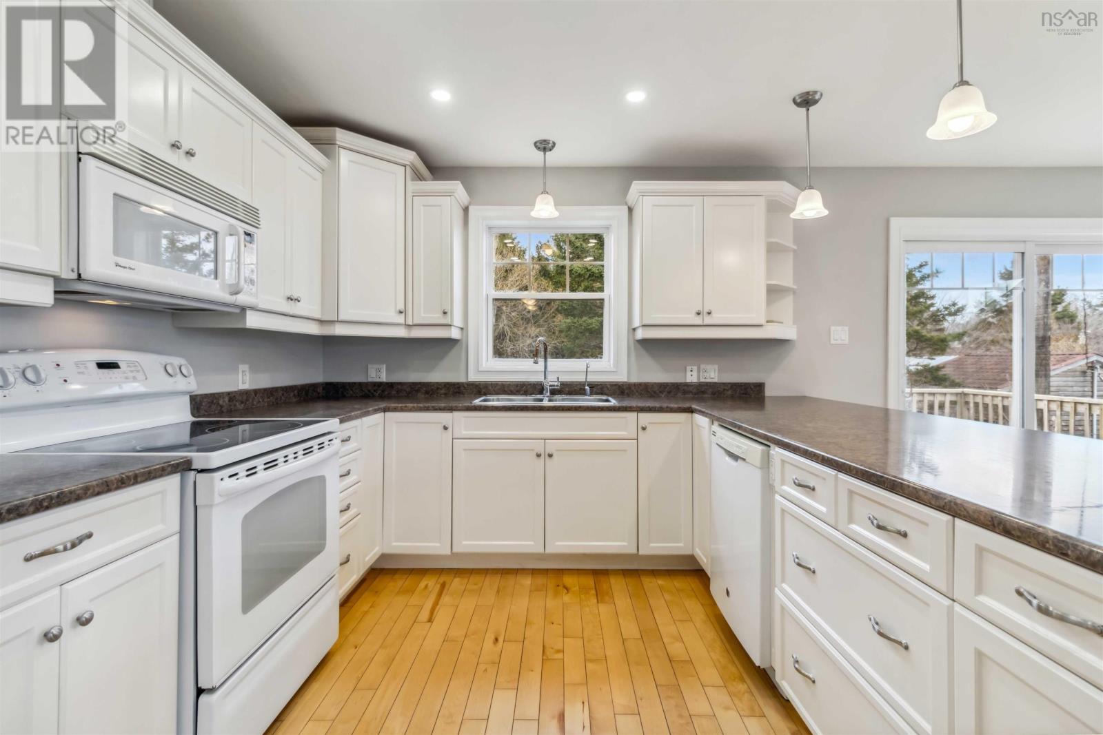 Property 6 of 21 of 6 28 Hatchet Lane