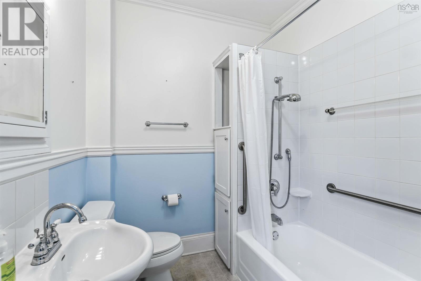 Property 29 of 49 of 336 Gray Street