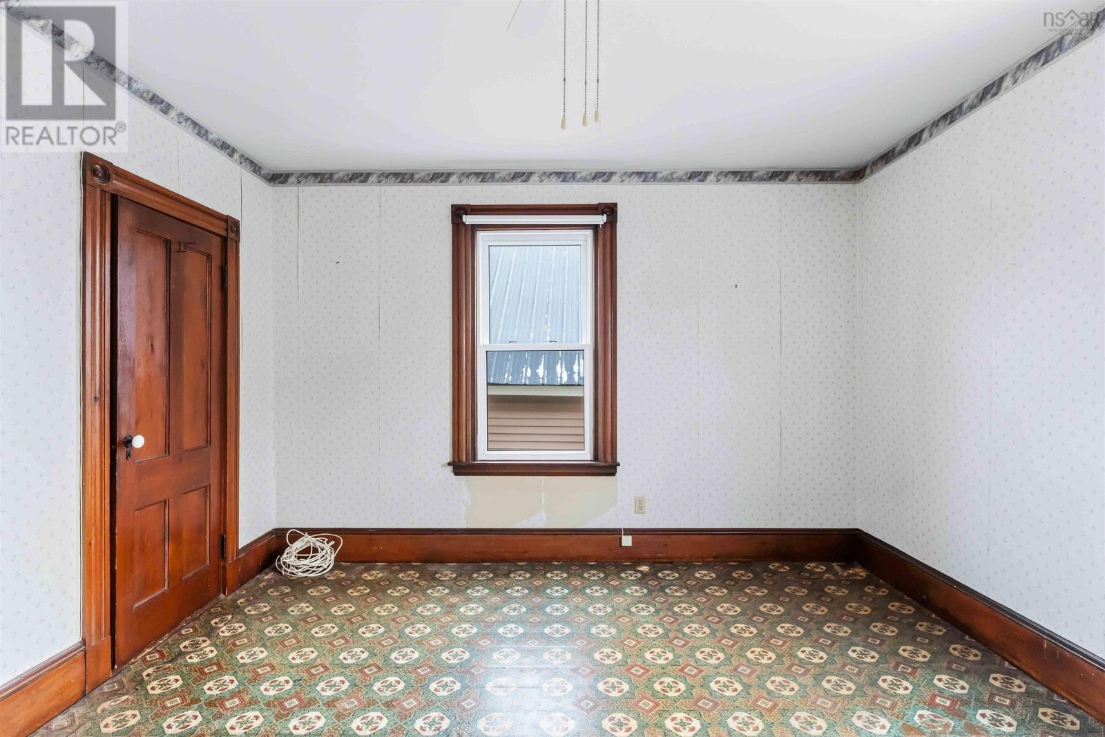 Property 32 of 49 of 336 Gray Street