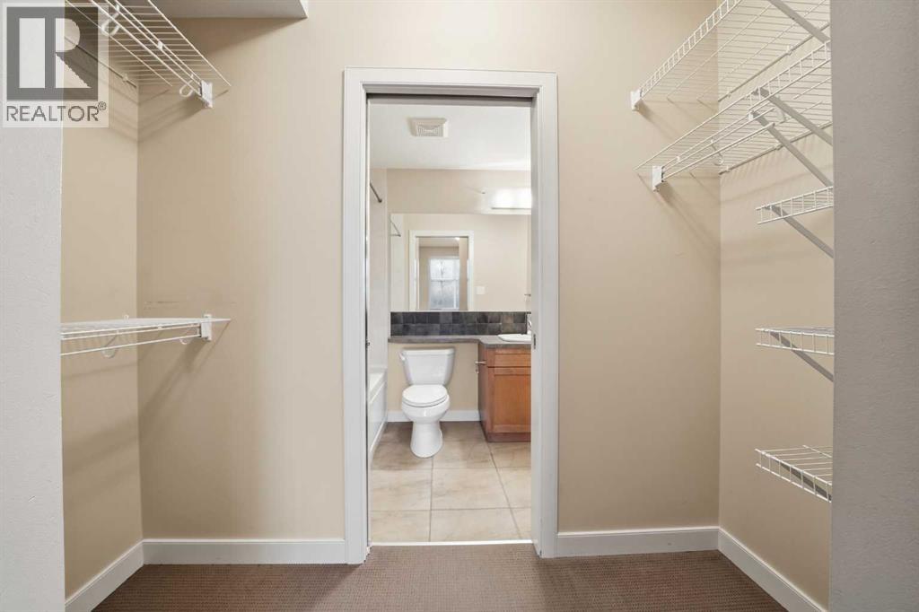 100 Lakeway Boulevard, Sylvan Lake