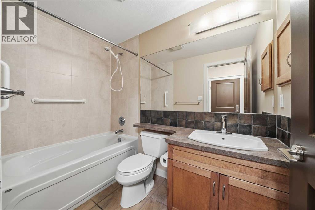 100 Lakeway Boulevard, Sylvan Lake