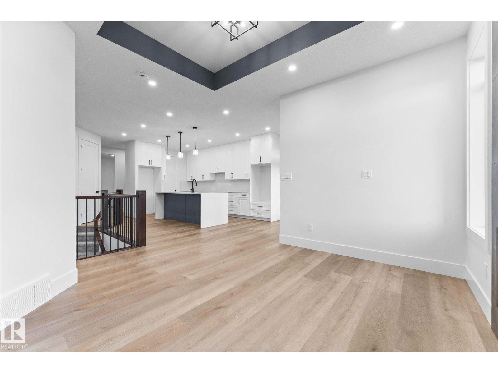 325 MEADOWVIEW DR - 15
