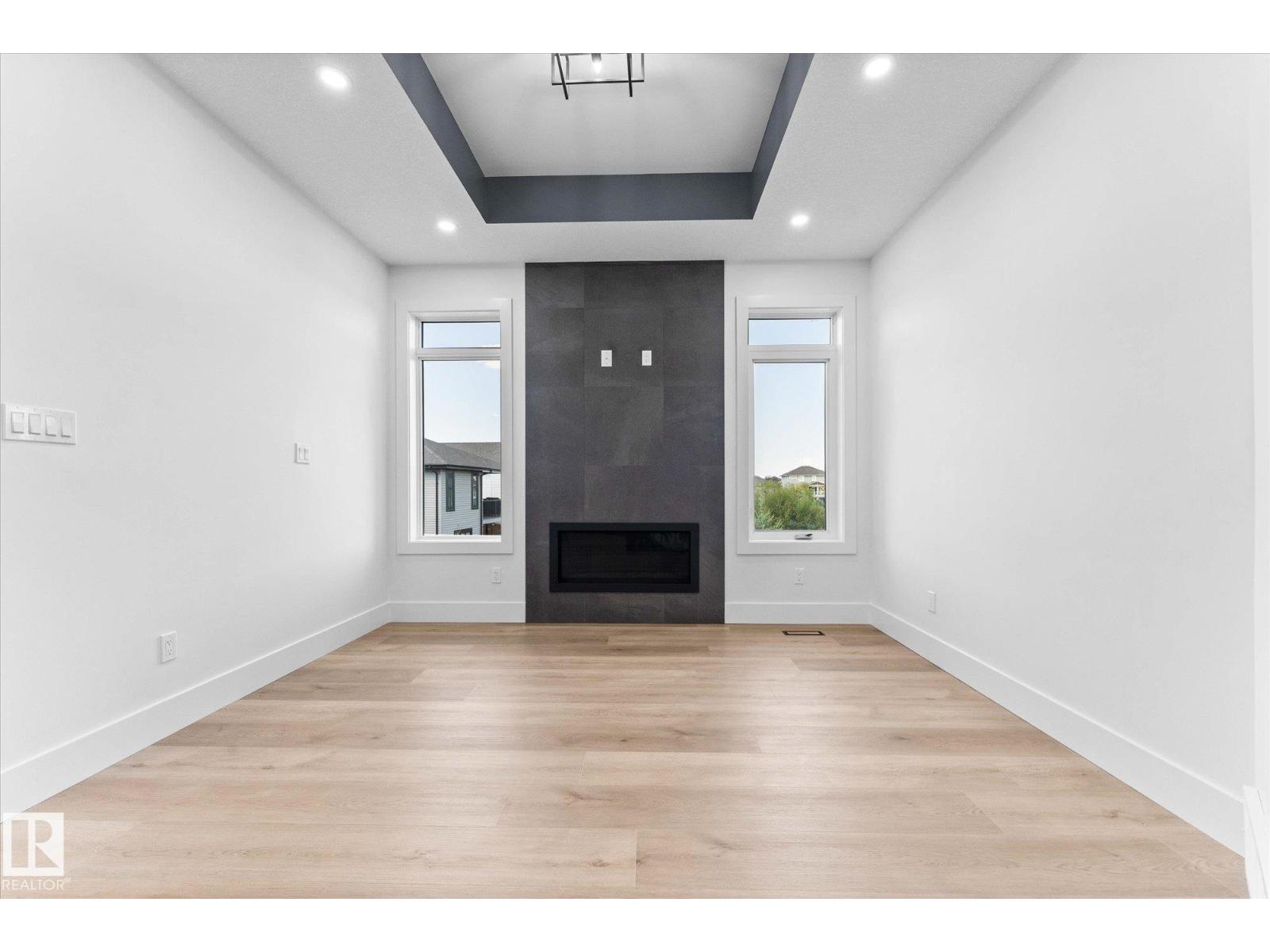 325 MEADOWVIEW DR - 16
