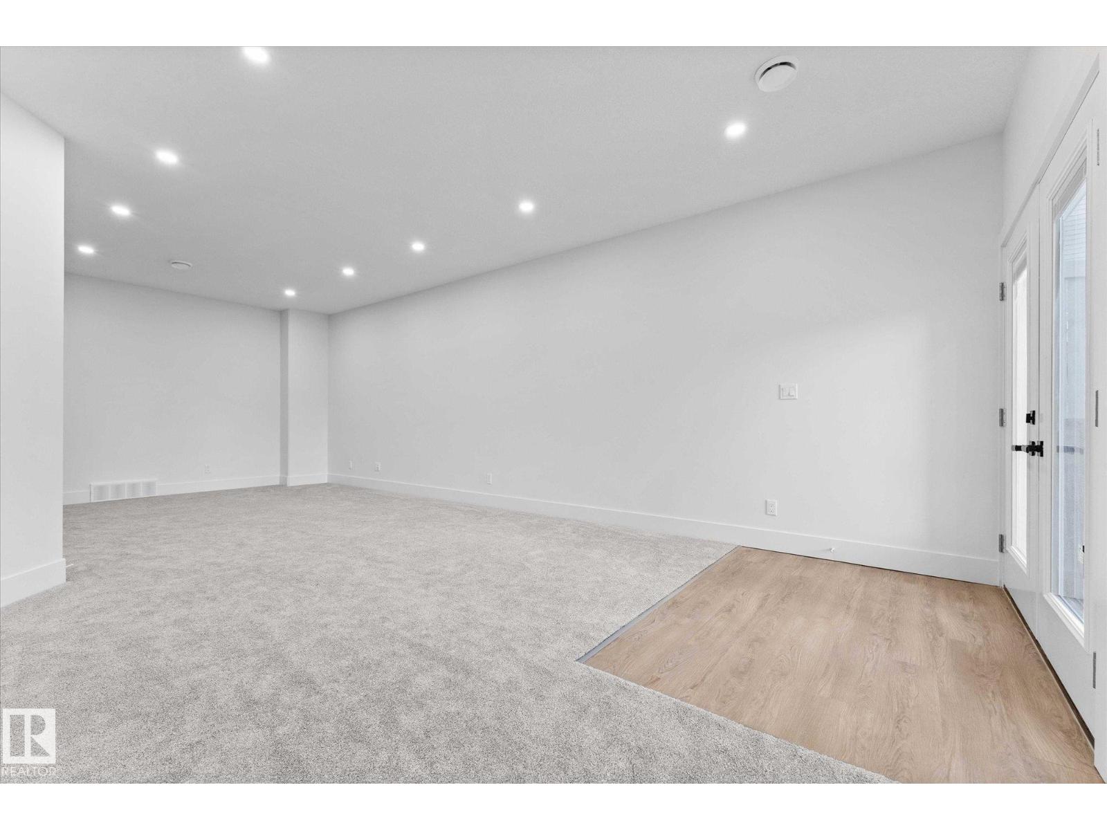 325 MEADOWVIEW DR - 36