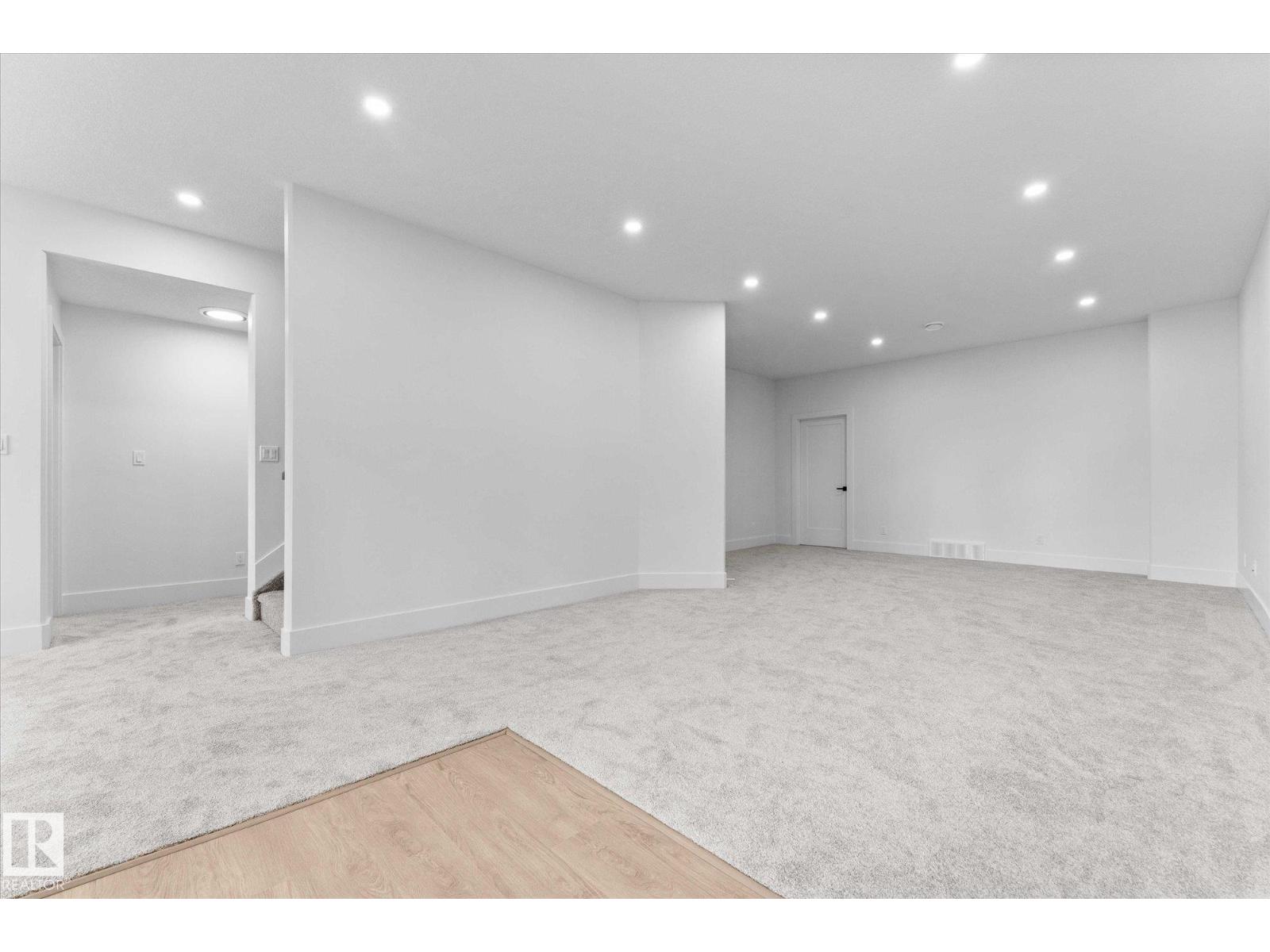 325 MEADOWVIEW DR - 37
