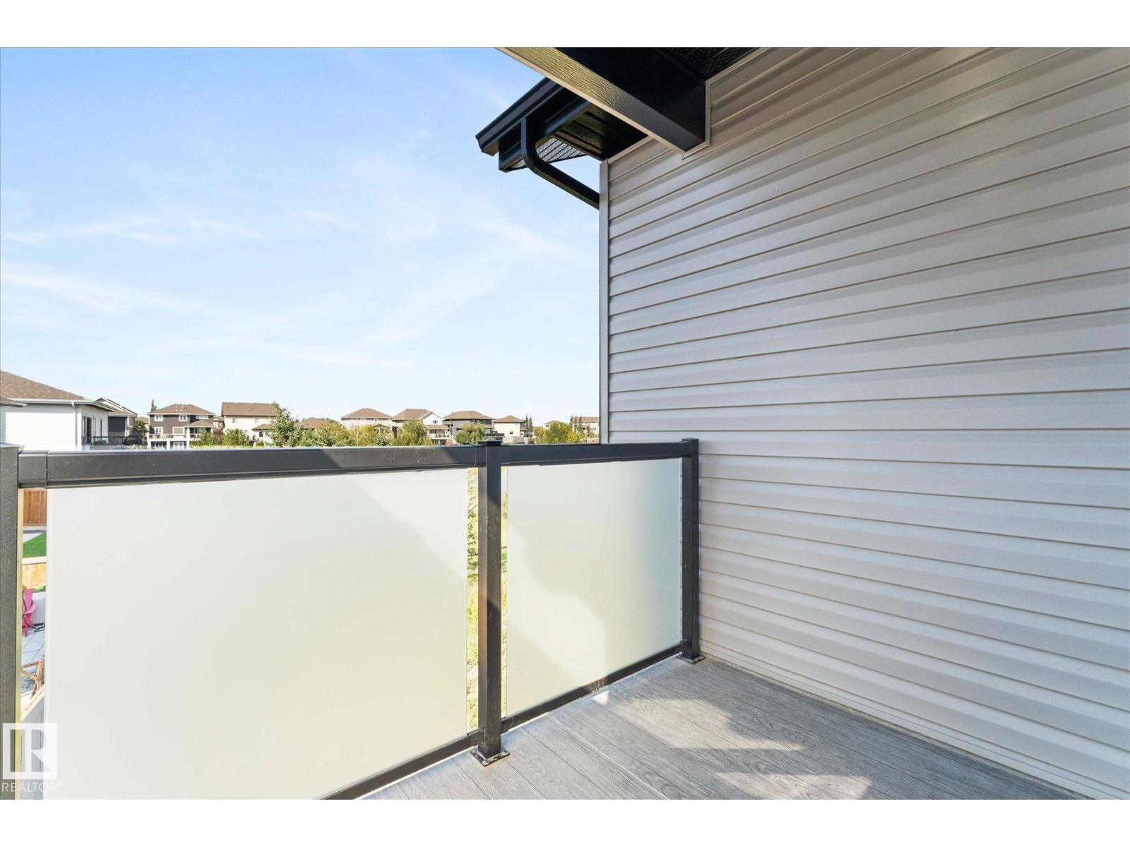 325 MEADOWVIEW DR - 47