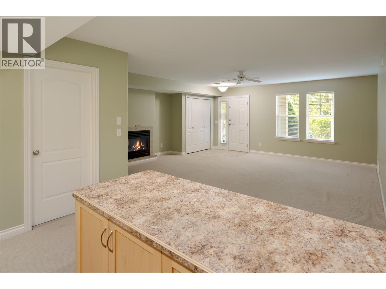  371 MCCARREN Avenue, Kelowna