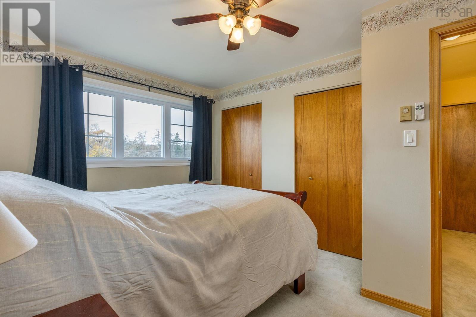 Property 18 of 44 of 52 Silistria Drive