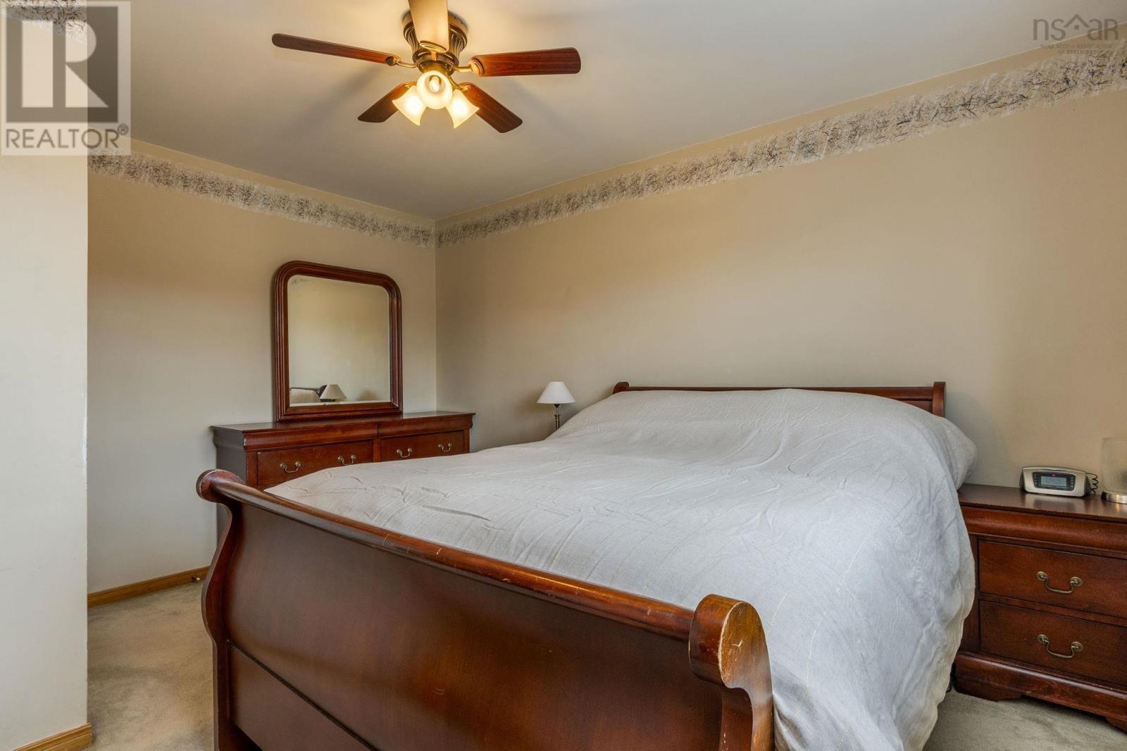 Property 17 of 44 of 52 Silistria Drive