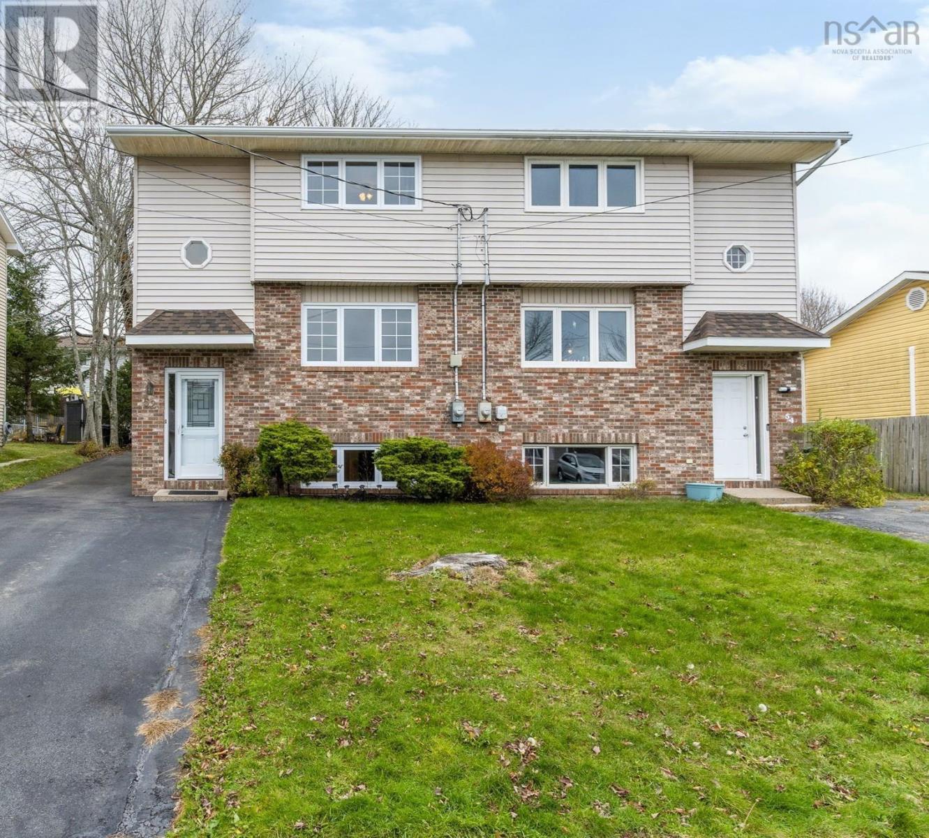 Property 2 of 44 of 52 Silistria Drive