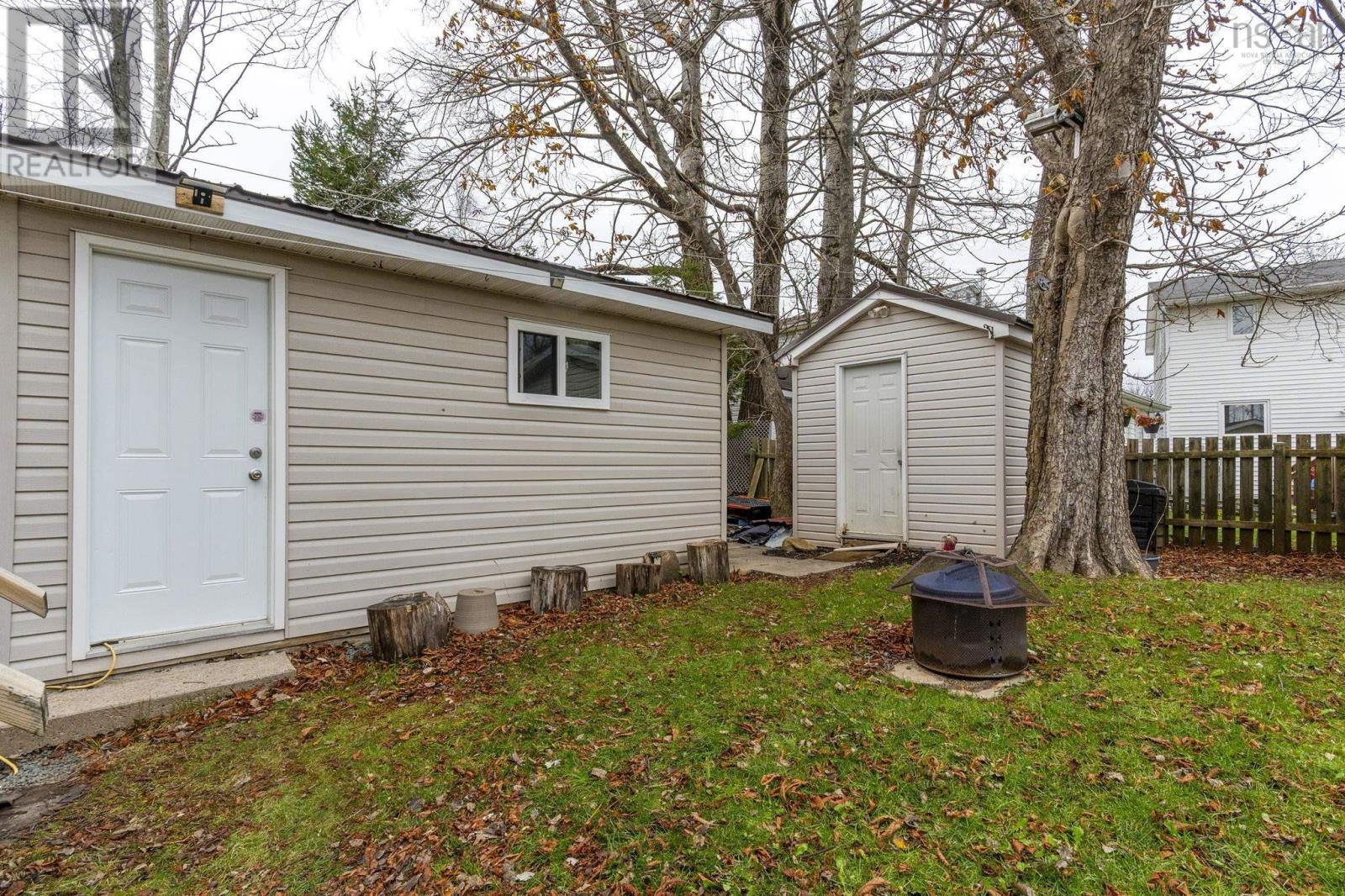 Property 5 of 44 of 52 Silistria Drive