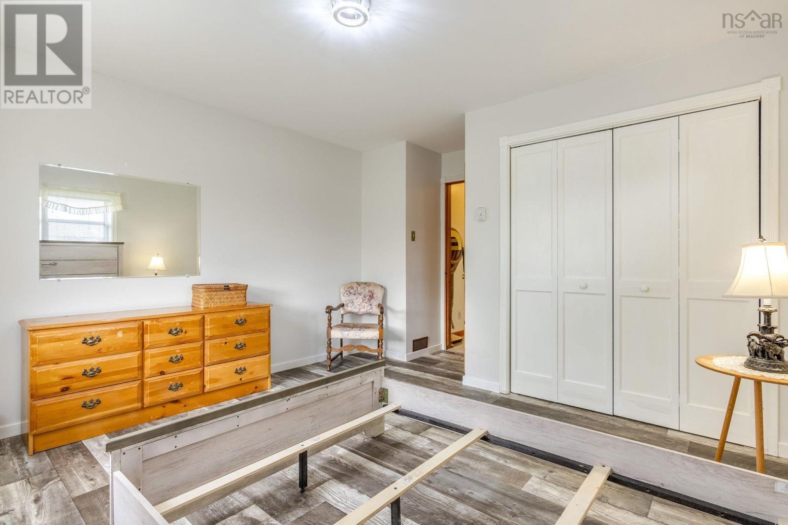 Property 16 of 34 of 1616 Spurr Road