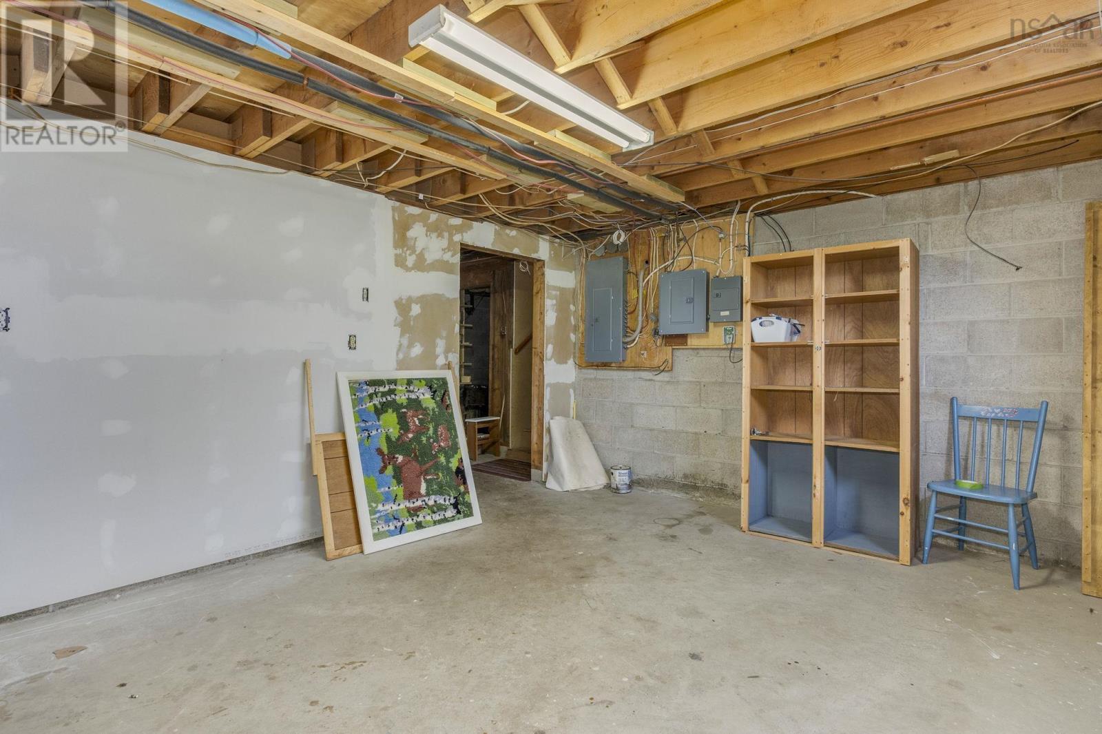 Property 25 of 34 of 1616 Spurr Road