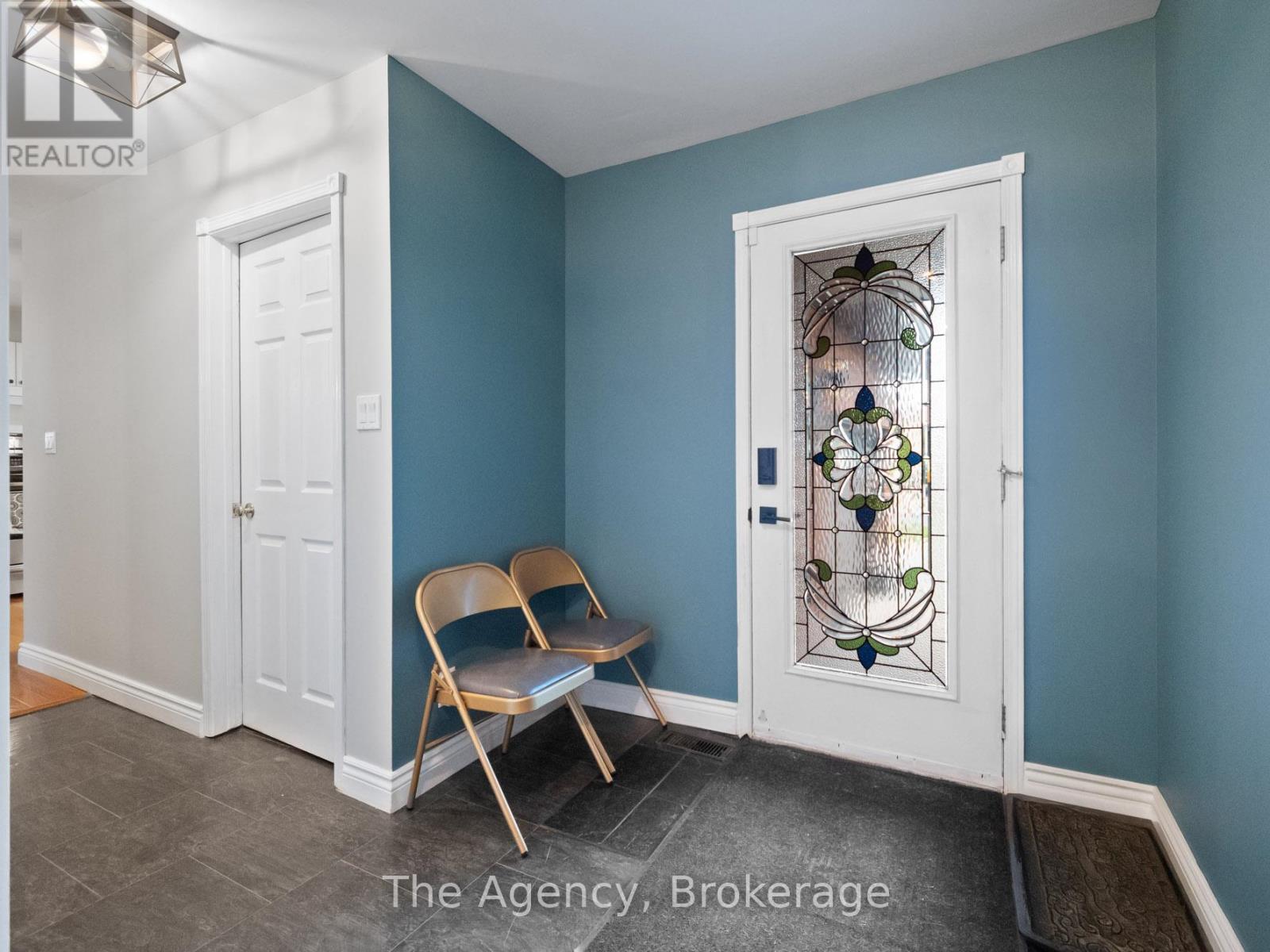 105 CALLA TERRACE - Photo 3 of 48, Welland (Prince Charles), Ontario