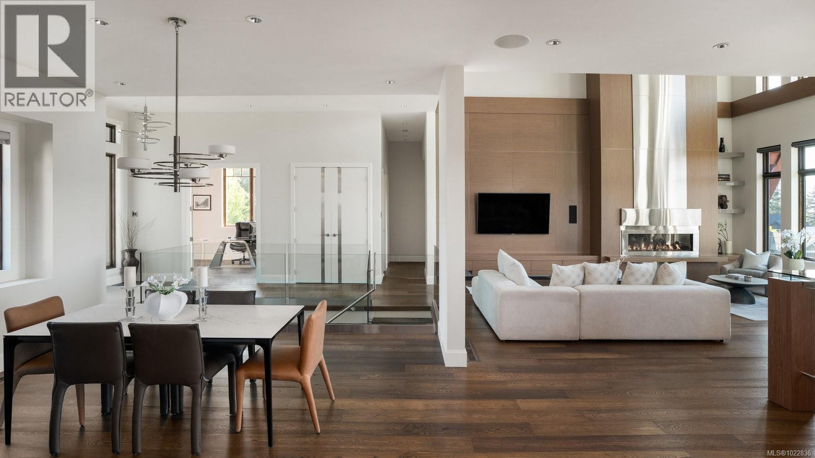  1098 Bearspaw Plateau, Langford