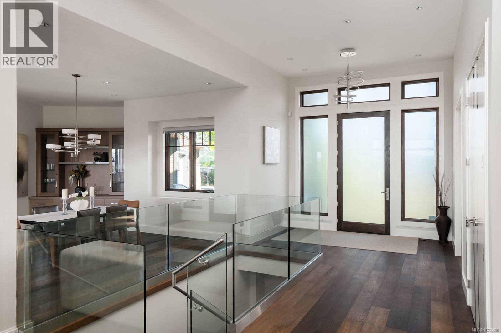  1098 Bearspaw Plateau, Langford