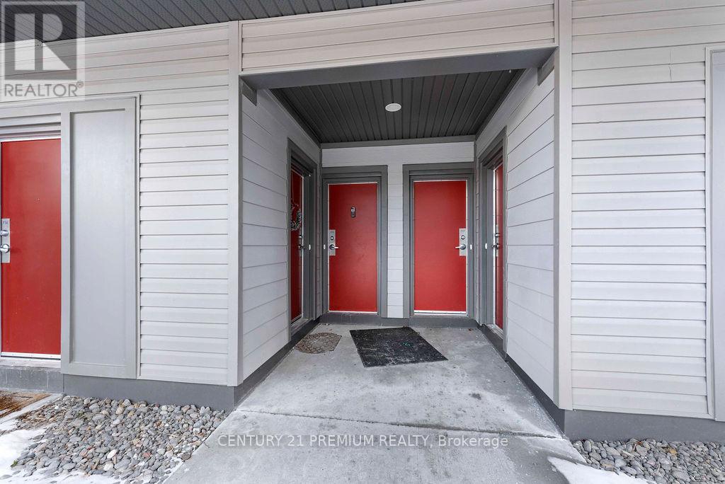 2635 William Jackson Unit 715 photo 3