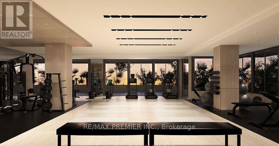 715 Davis Unit B104 photo 2