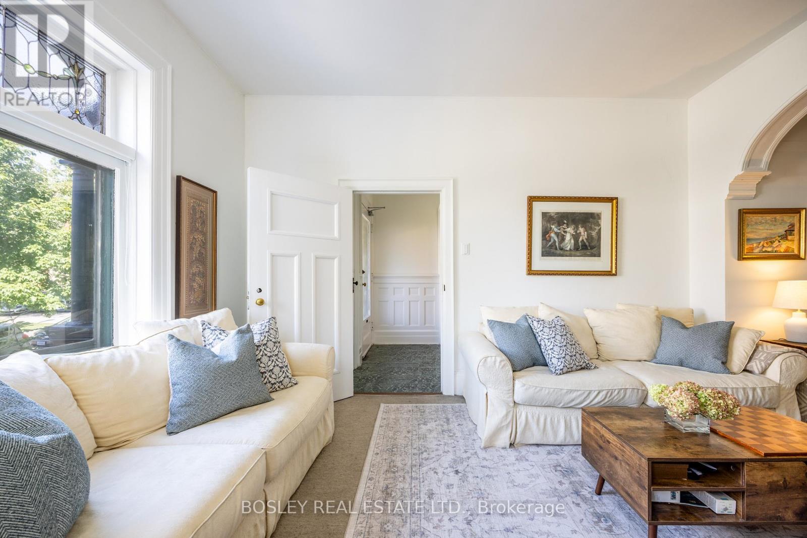 135 MADISON AVENUE - Photo 4 of 50, Toronto (Annex), Ontario