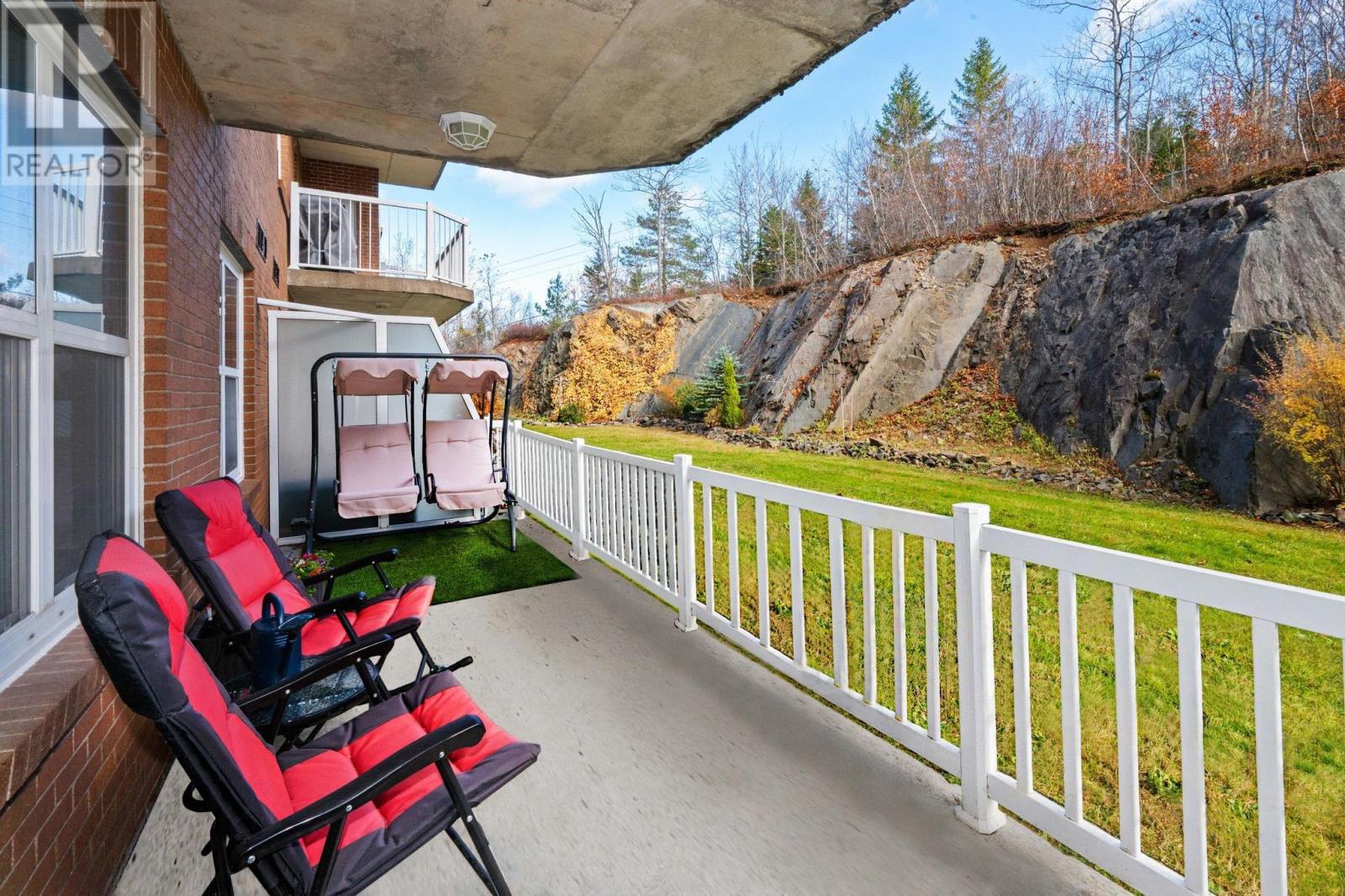 Property 27 of 34 of 108 767 Parkland Drive