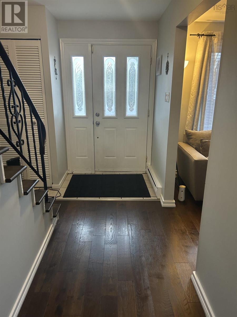 Property 5 of 32 of 52 Regal Road