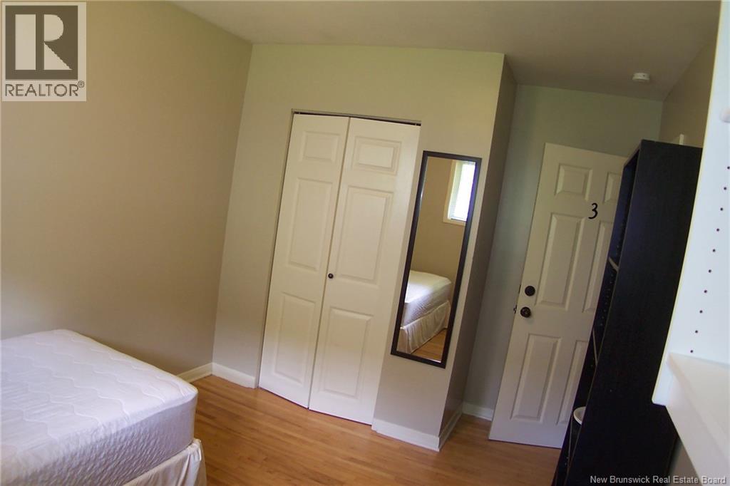 111 PARKDALE DRIVE - 14