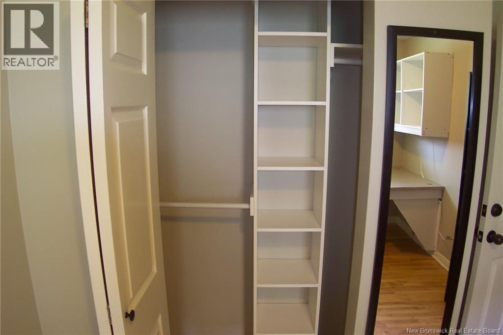 111 PARKDALE DRIVE - 15