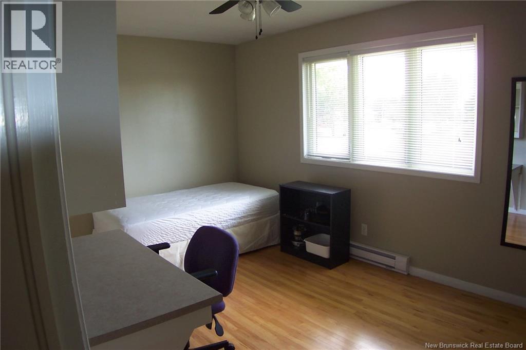 111 PARKDALE DRIVE - 10