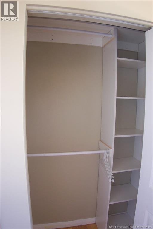 111 PARKDALE DRIVE - 20