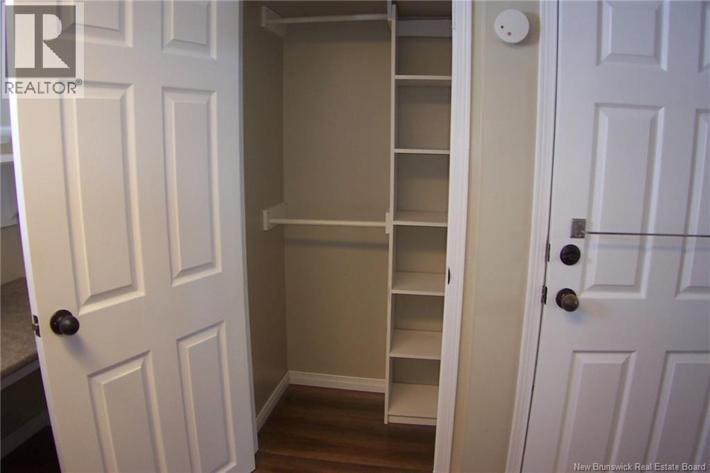 111 PARKDALE DRIVE - 33