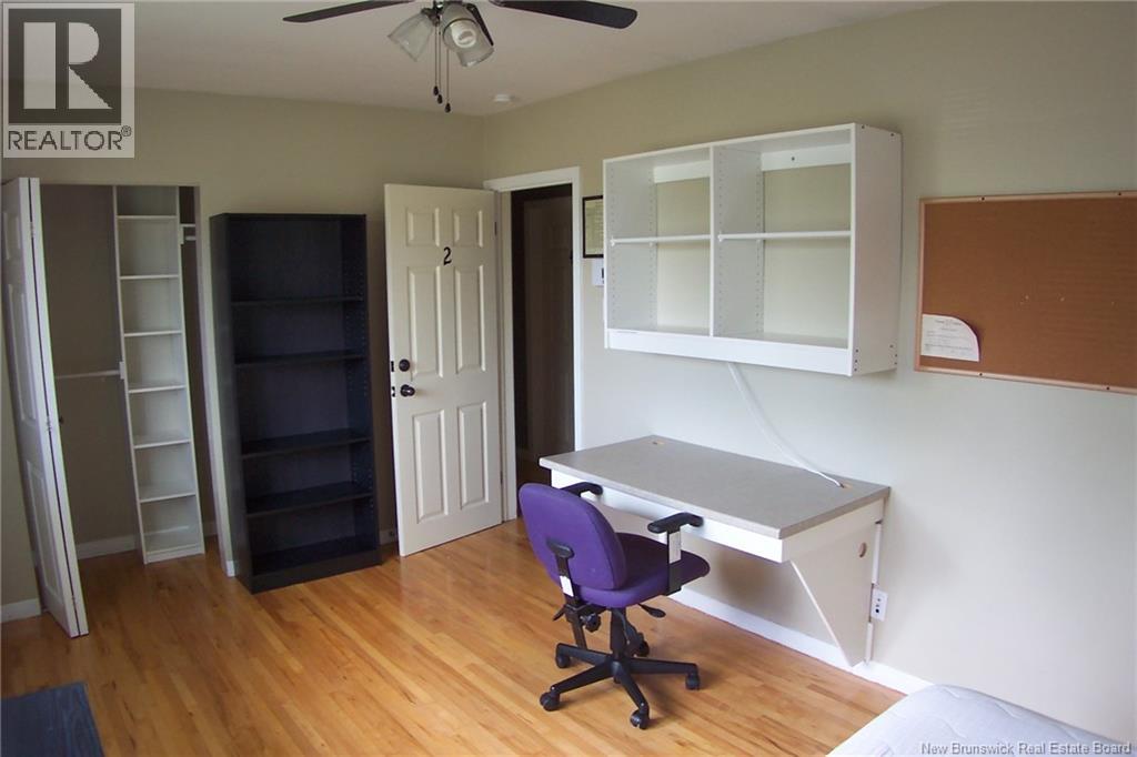 111 PARKDALE DRIVE - 8