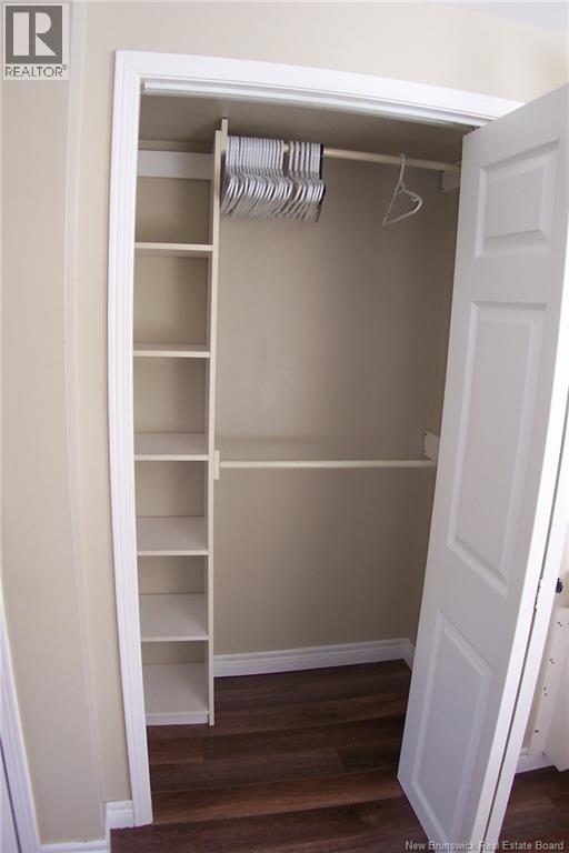 111 PARKDALE DRIVE - 32