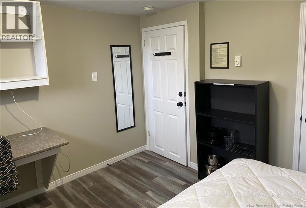 111 PARKDALE DRIVE - 38