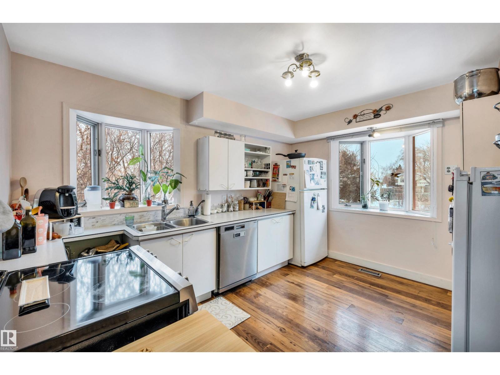 12237 47 ST NW, Edmonton