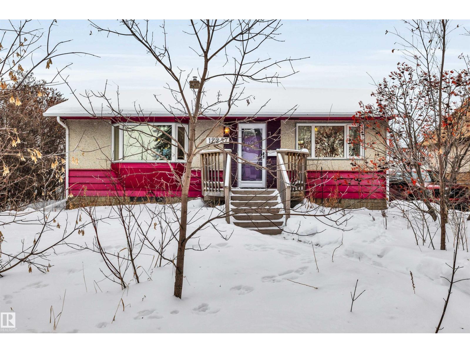 12237 47 ST NW, Edmonton