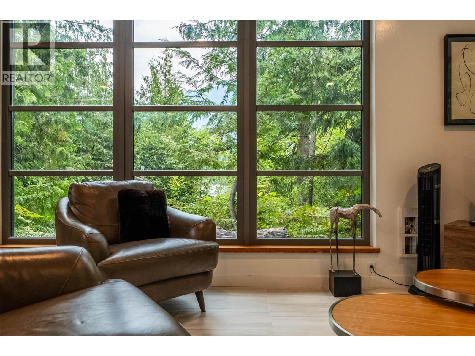 183-191 Kootenay Lake Road, Procter