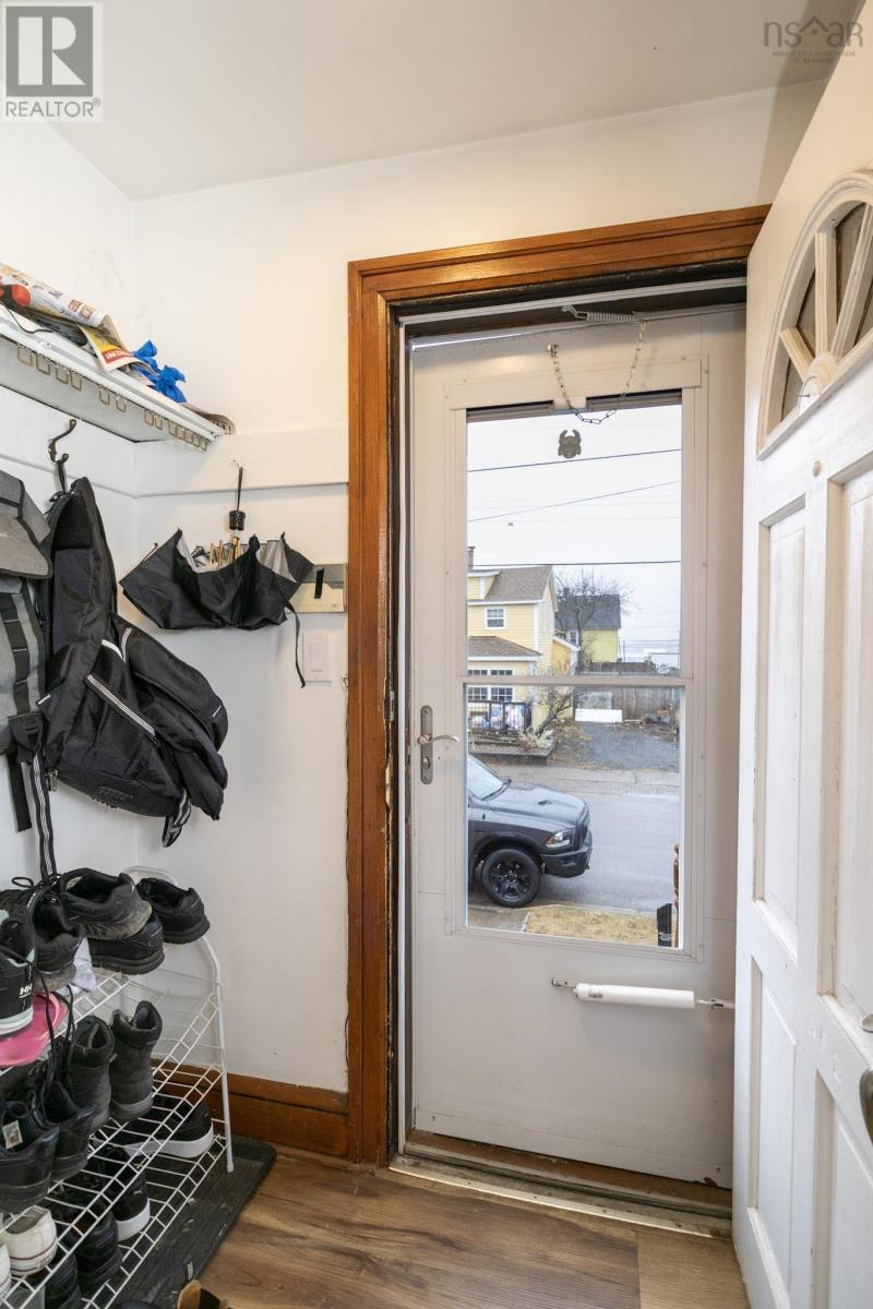 Property 5 of 27 of 54 Margaret Street